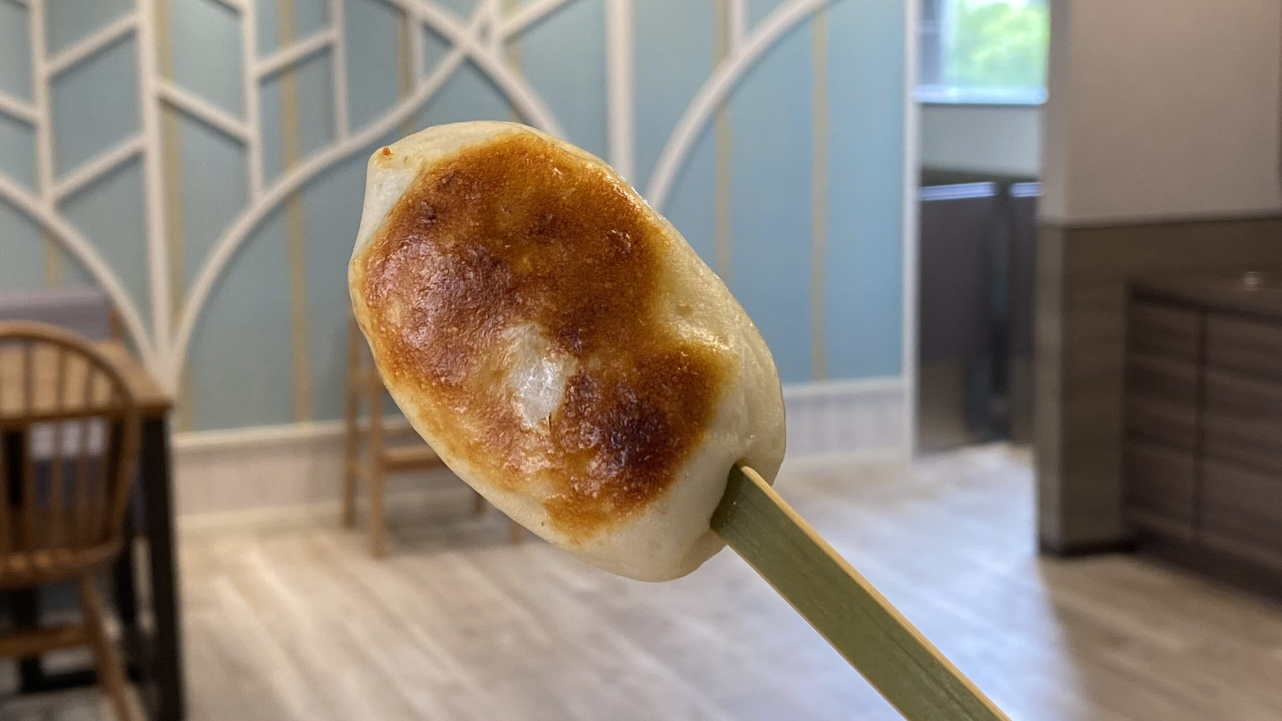 香ばしく焼いた笹かまぼこ