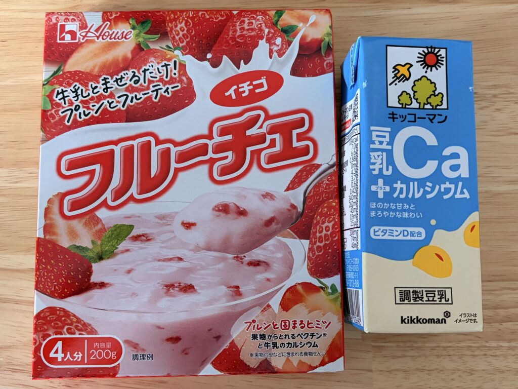 フルーチェとカルシウム強化豆乳（キッコーマン）